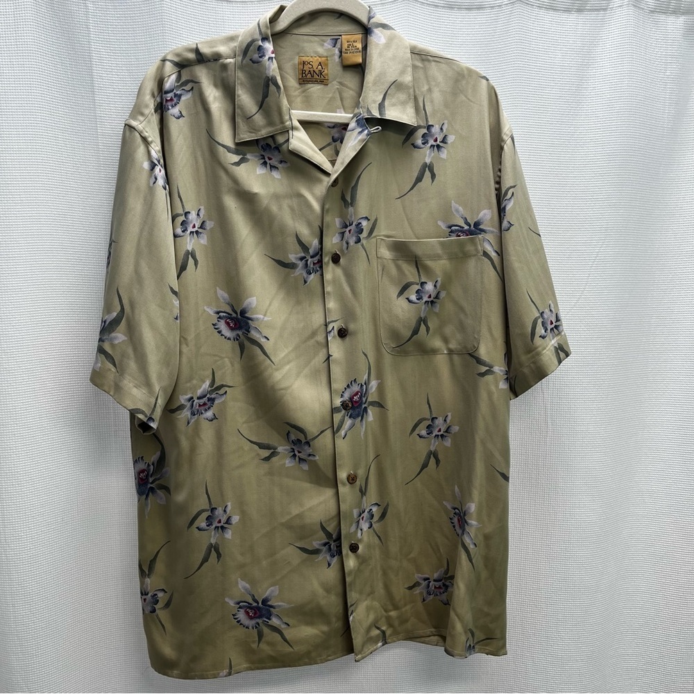 Jos.A.Bank Mens 100% Silk Beige‎ Orchid Print Hawaiian Shirt Size Large